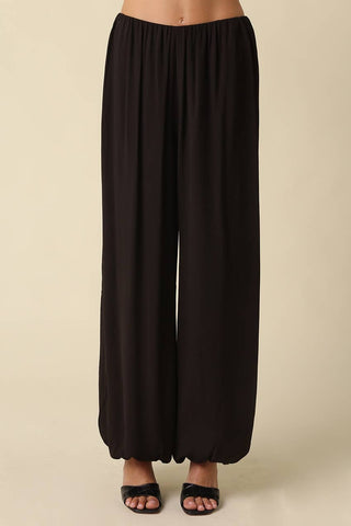 Wren Wide-Leg Bubble Hem Pants in Black
