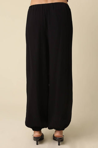 Wren Wide-Leg Bubble Hem Pants in Black