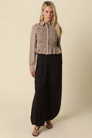 Wren Wide-Leg Bubble Hem Pants in Black