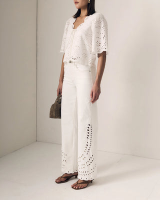 LE JEAN Column Eyelet Jean in White