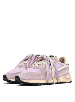 Autry Reelwind Super Vintage Low women’s sneakers with azure suede and nylon, gray crackle effect leather overlays, and retro runner sole with vintage finish.