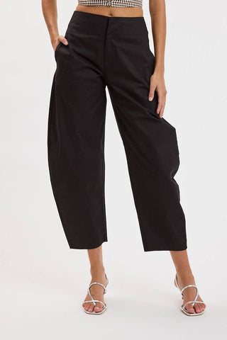 Black Mid-Rise Barrel Leg PantsBottomsChayse Clothing