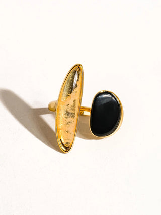 Elise Vintage Black Agate Statement Ring in 18K GoldAccessoriesChayse Clothing