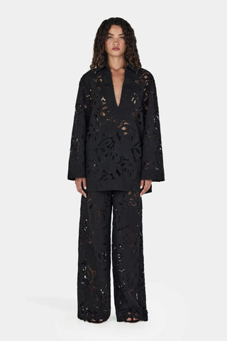 Hansen & Gretel Silla Lace Top in BlackTopHansen & Gretel