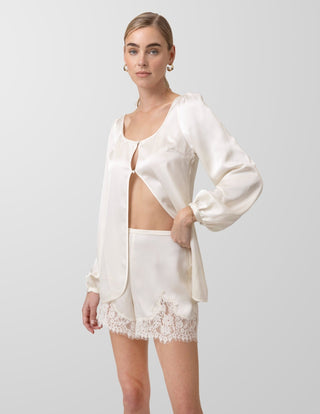 Line + Dot Nicolo Lace Trim Shorts in CreamBottomsLine + Dot