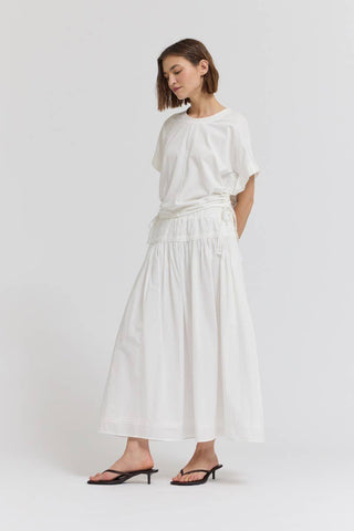 Side Scrunch Tee in Off WhiteTopChayse Clothing