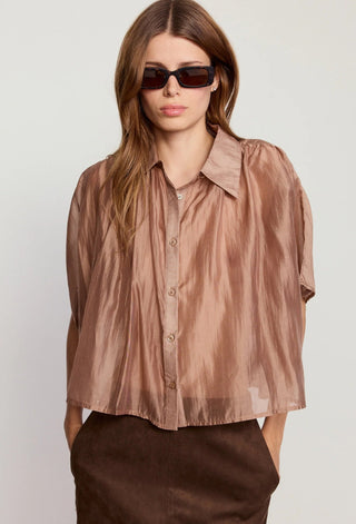 The Hayden Shirt in TanTopTHE SHIRT Rochelle Behrens